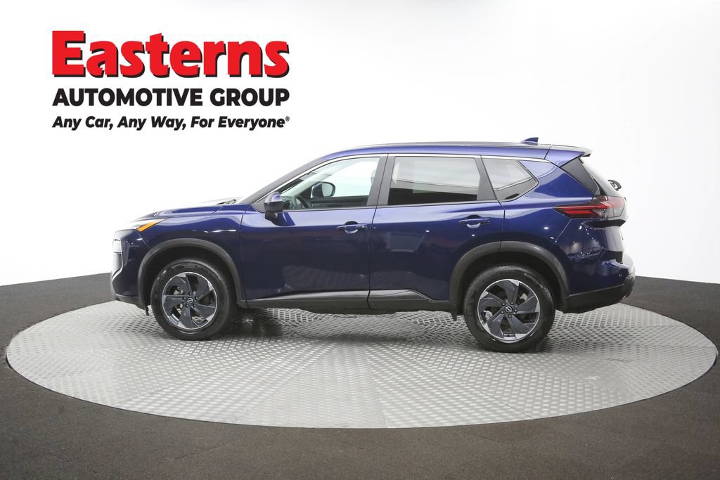 Used 2024 Nissan Rogue SV AWD/4WD image 60