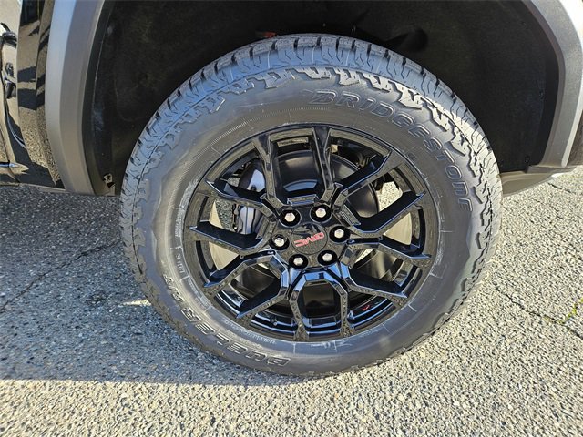 New 2026 GMC Canyon AT4 image 8