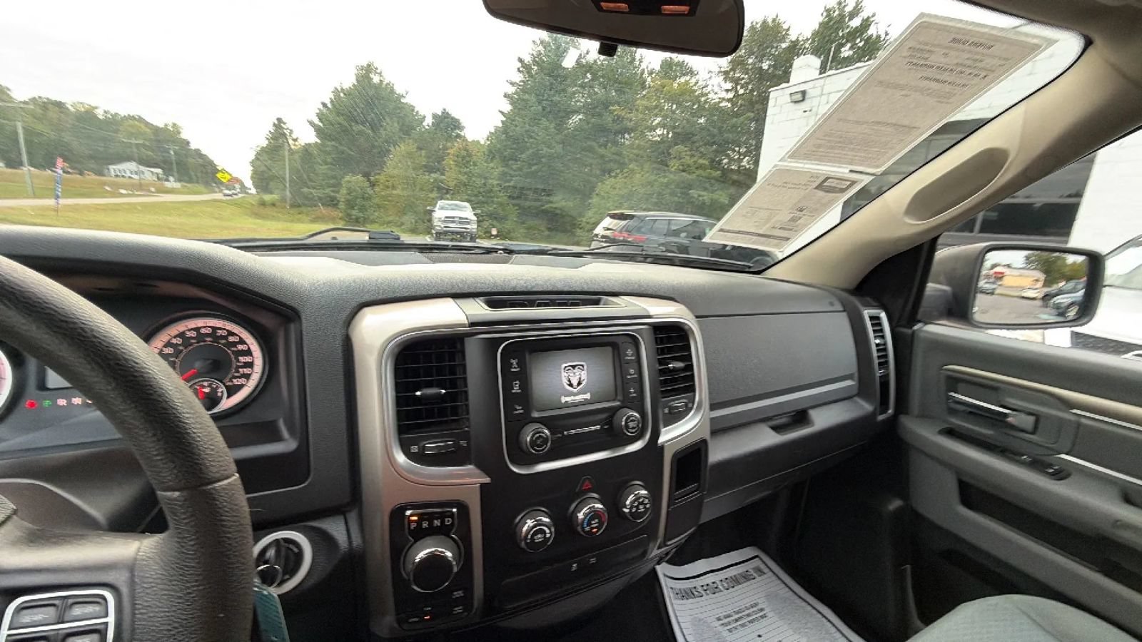 Used 2018 RAM 1500 Classic SLT AWD/4WD image 23