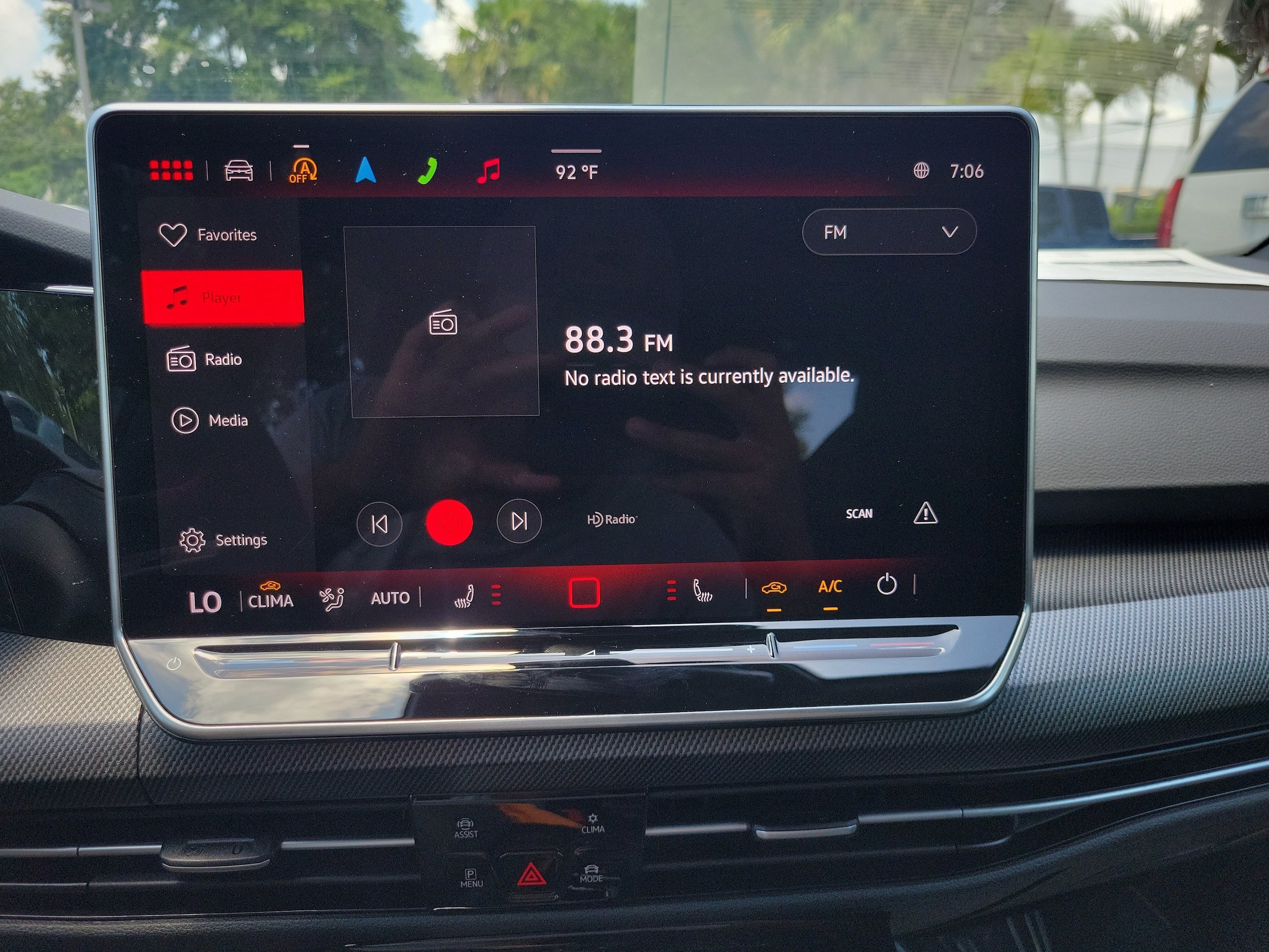 New 2026 Volkswagen GTI SE FWD image 19