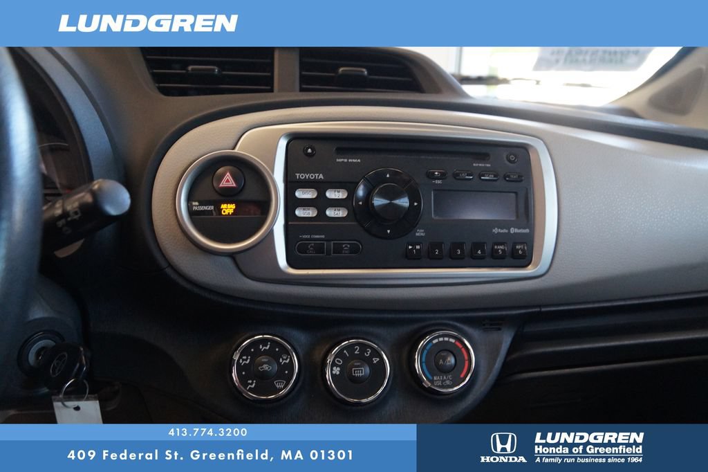Used 2014 Toyota Yaris LE FWD image 19