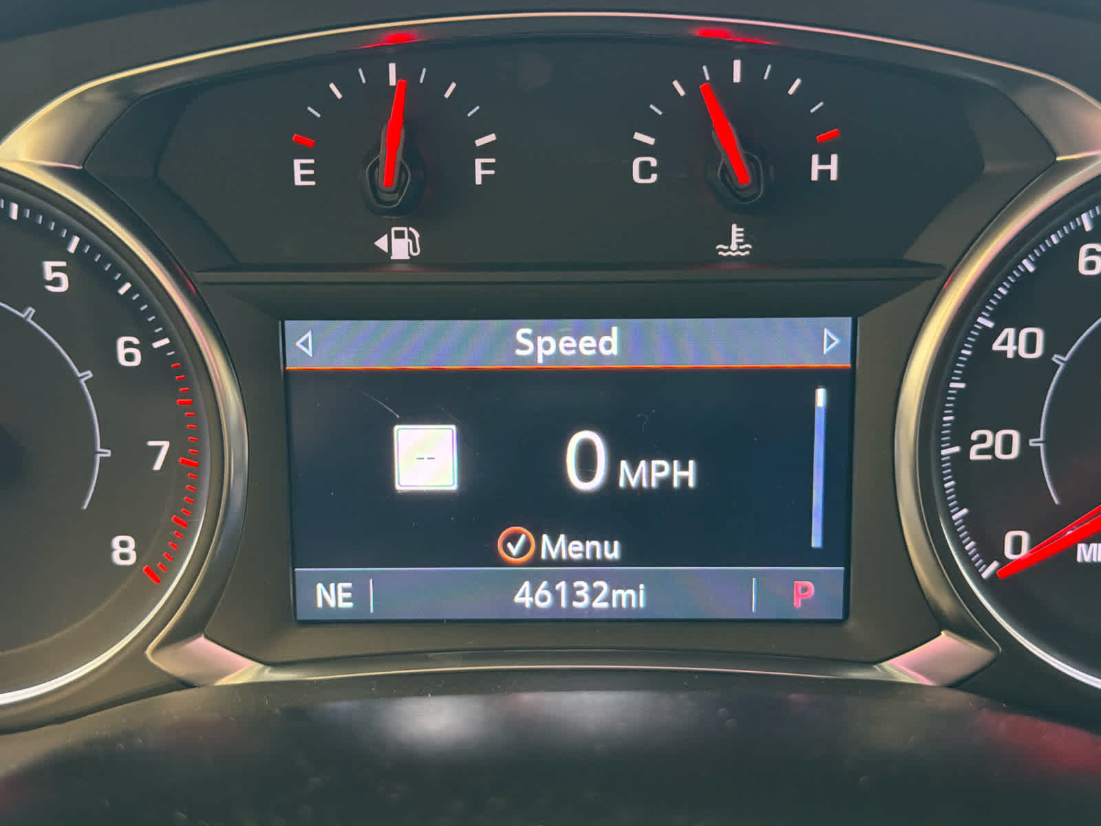 Used 2023 GMC Acadia SLT FWD image 44