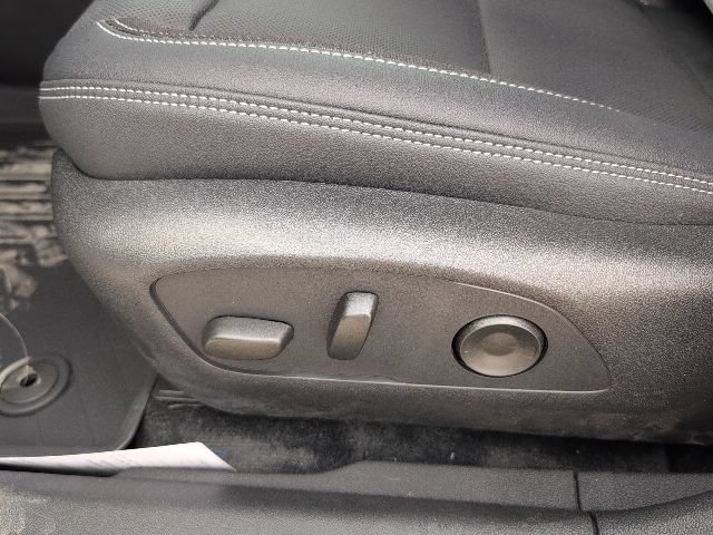 New 2026 Chevrolet Blazer EV LT AWD/4WD image 15