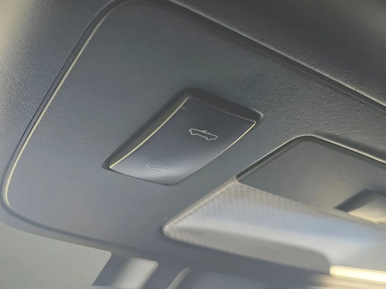 Used 2015 Chevrolet Camaro LT image 23