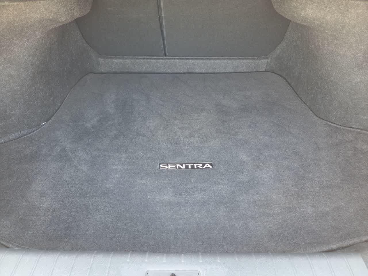 Used 2024 Nissan Sentra SV FWD image 27