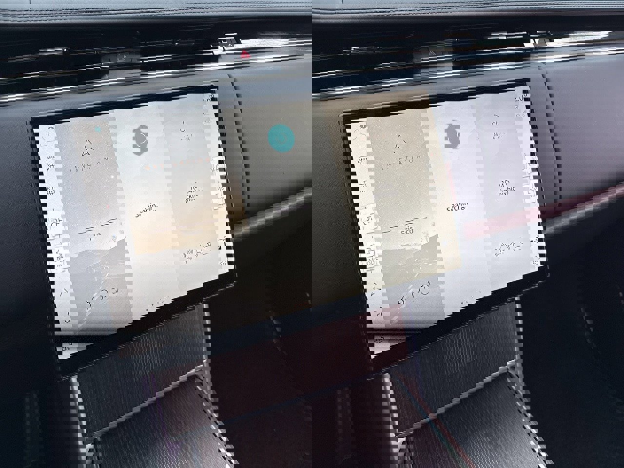 Used 2025 Land Rover Range Rover Long Wheelbase Autobiography image 20