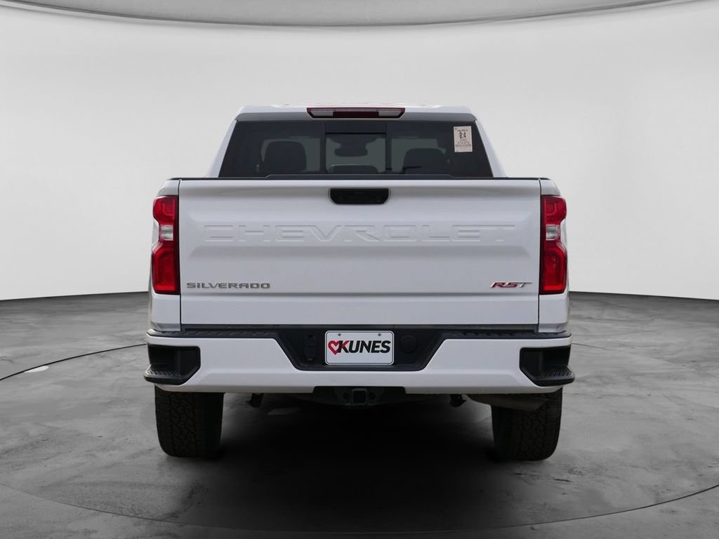 Used 2025 Chevrolet Silverado 1500 RST w/ Convenience Package II AWD/4WD image 9