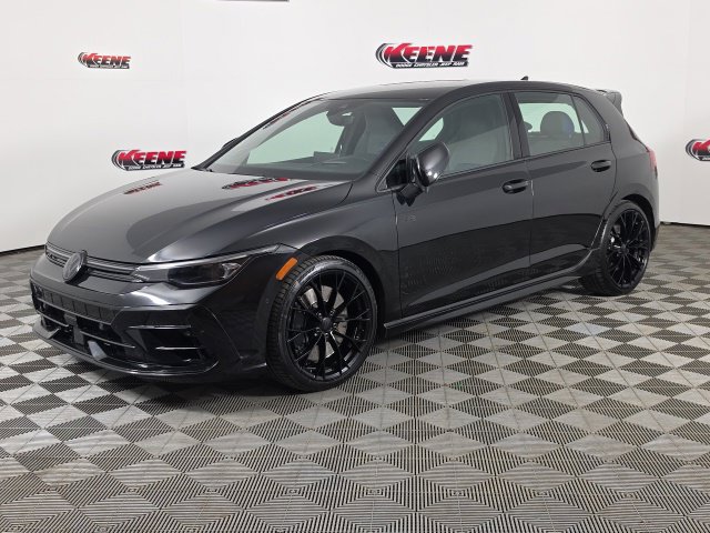 Used 2025 Volkswagen Golf R Black Edition AWD/4WD image 5