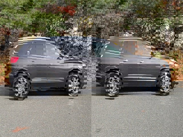 Used 2016 Buick Enclave Premium w/ Trailering Package image 4