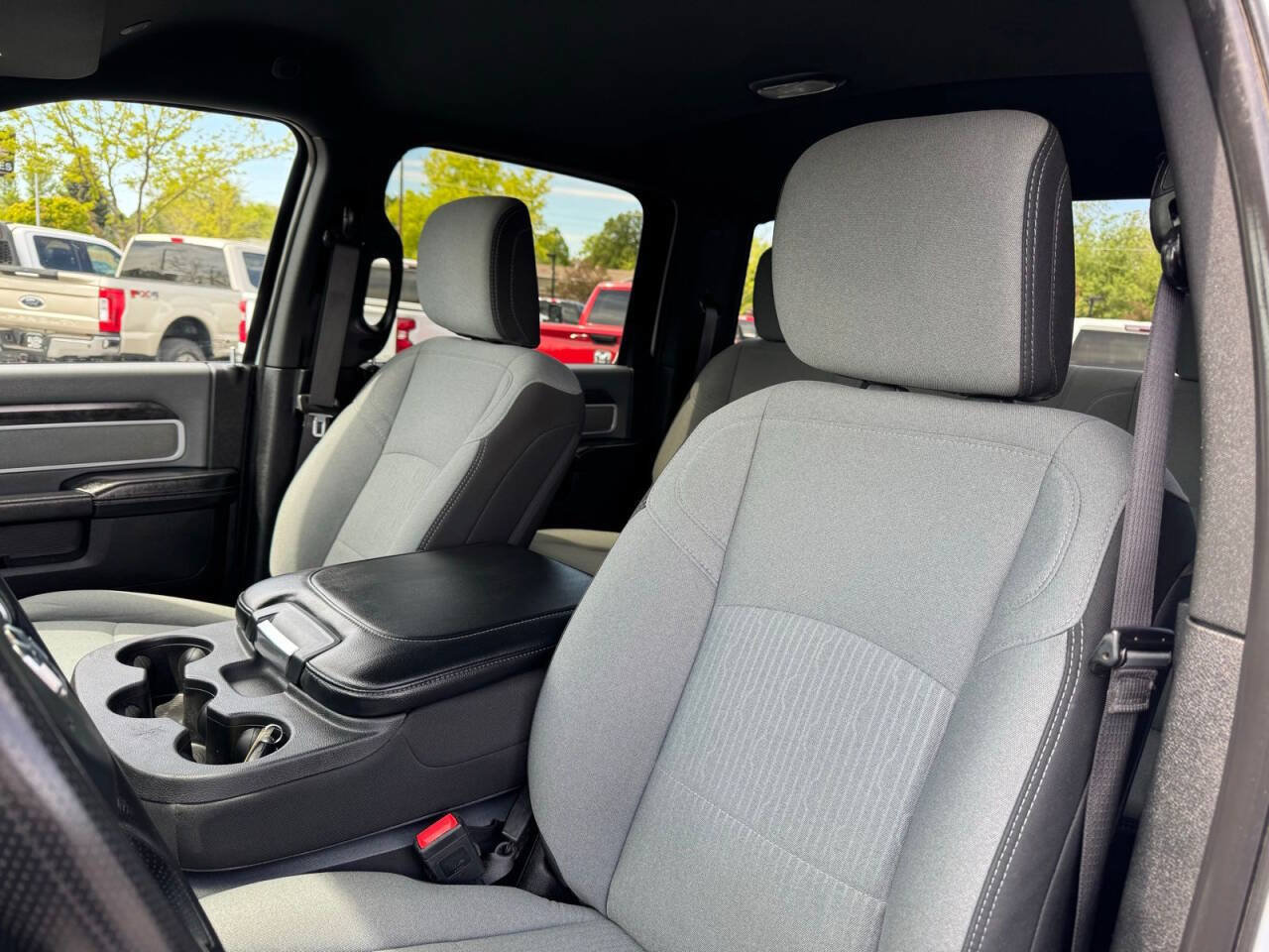 Used 2022 RAM 2500 Big Horn w/ Cold Weather Group AWD/4WD image 13