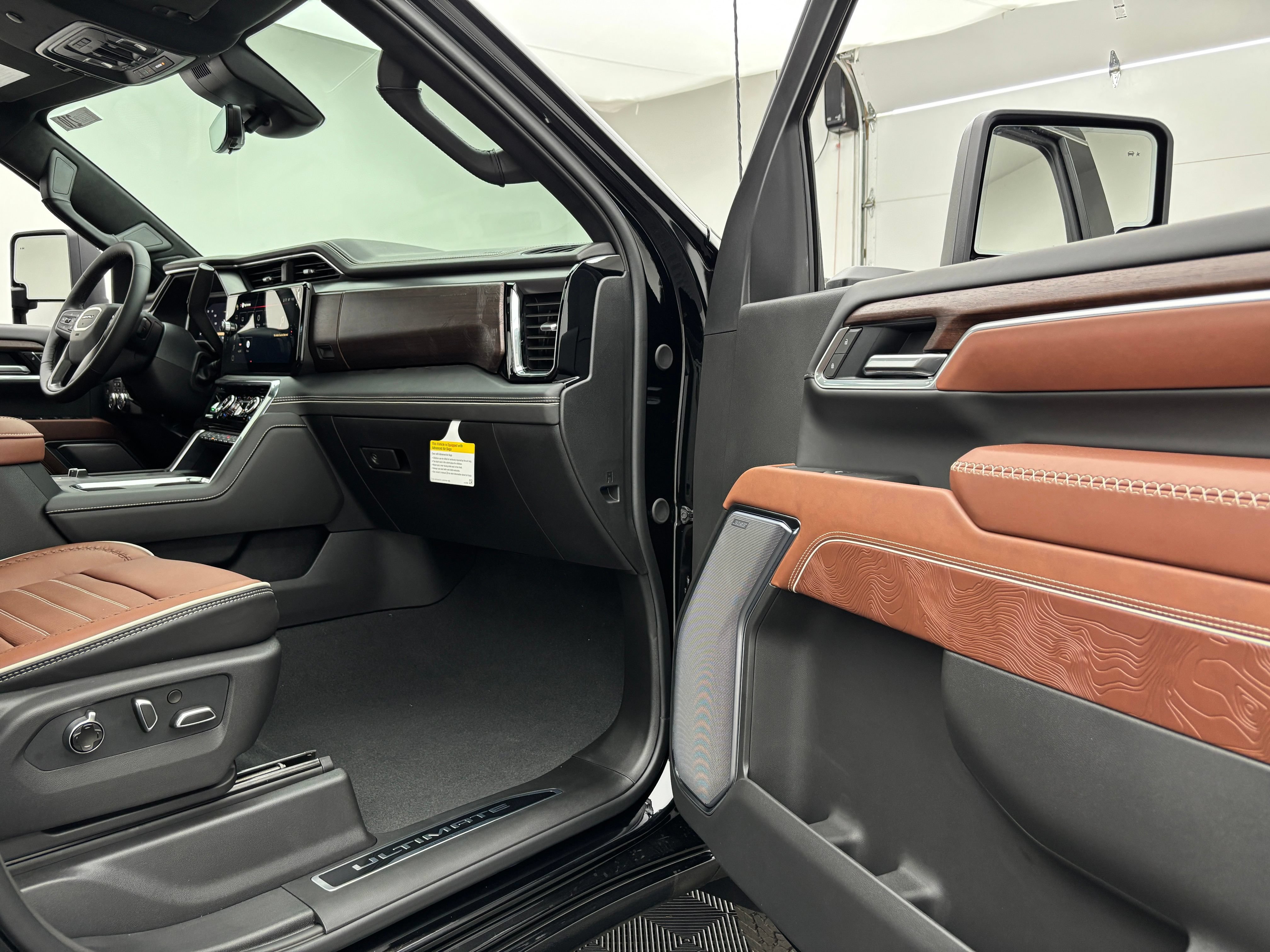 New 2026 GMC Sierra 2500 Denali Ultimate AWD/4WD image 38