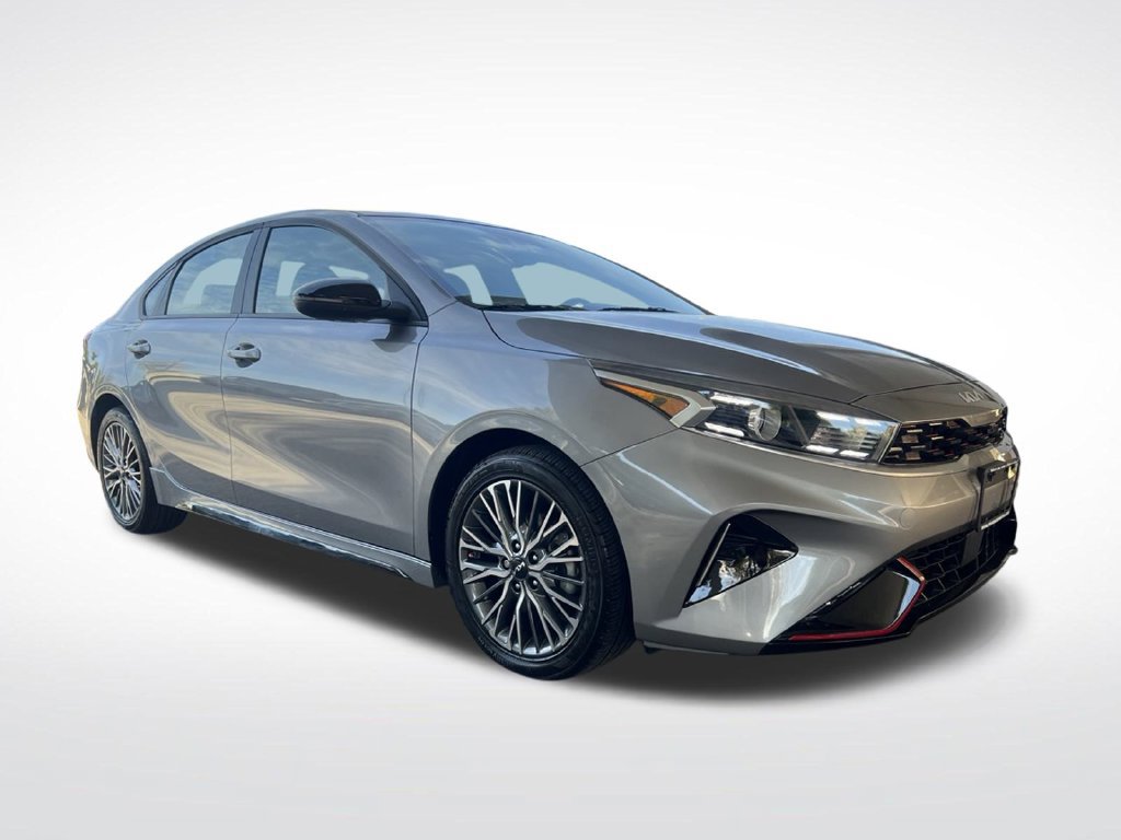 Certified 2024 Kia Forte GT-Line FWD image 3