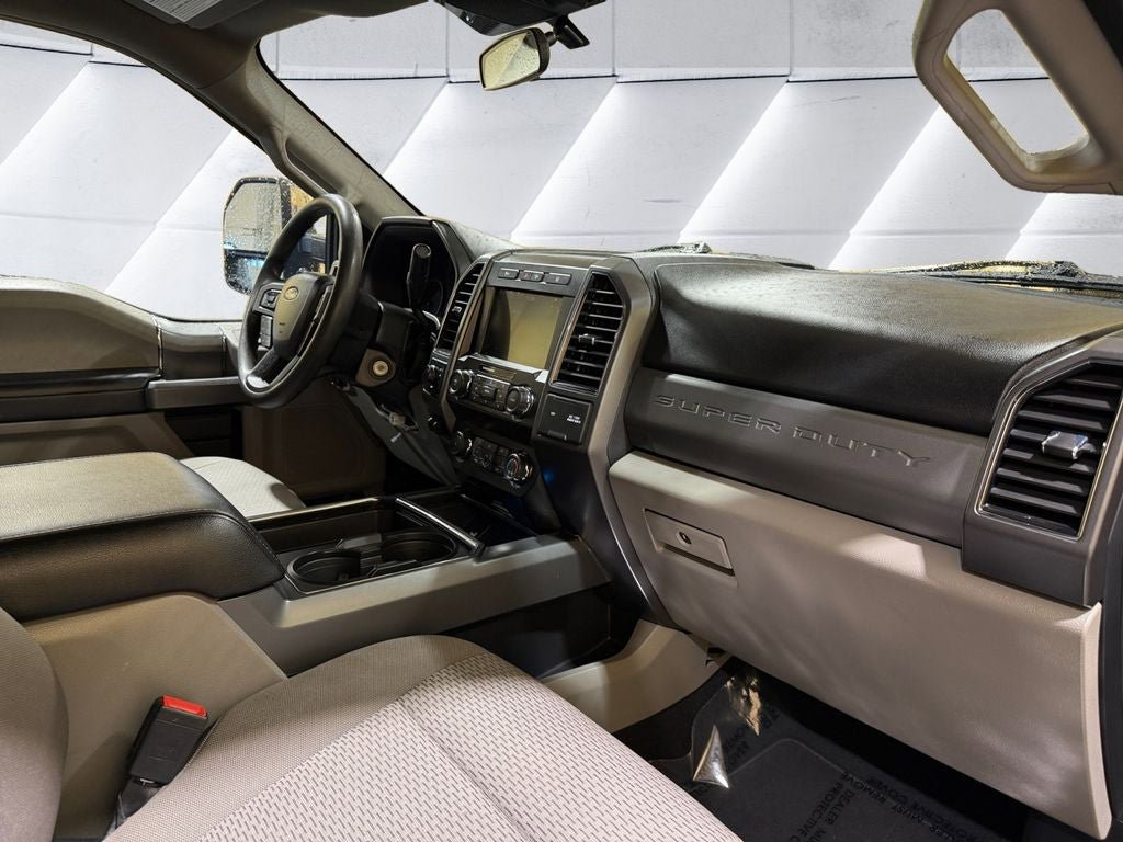 Used 2020 Ford F250 XLT w/ XLT Premium Package AWD/4WD image 15