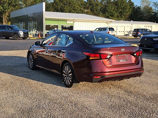 Used 2023 Nissan Altima 2.5 SV image 9