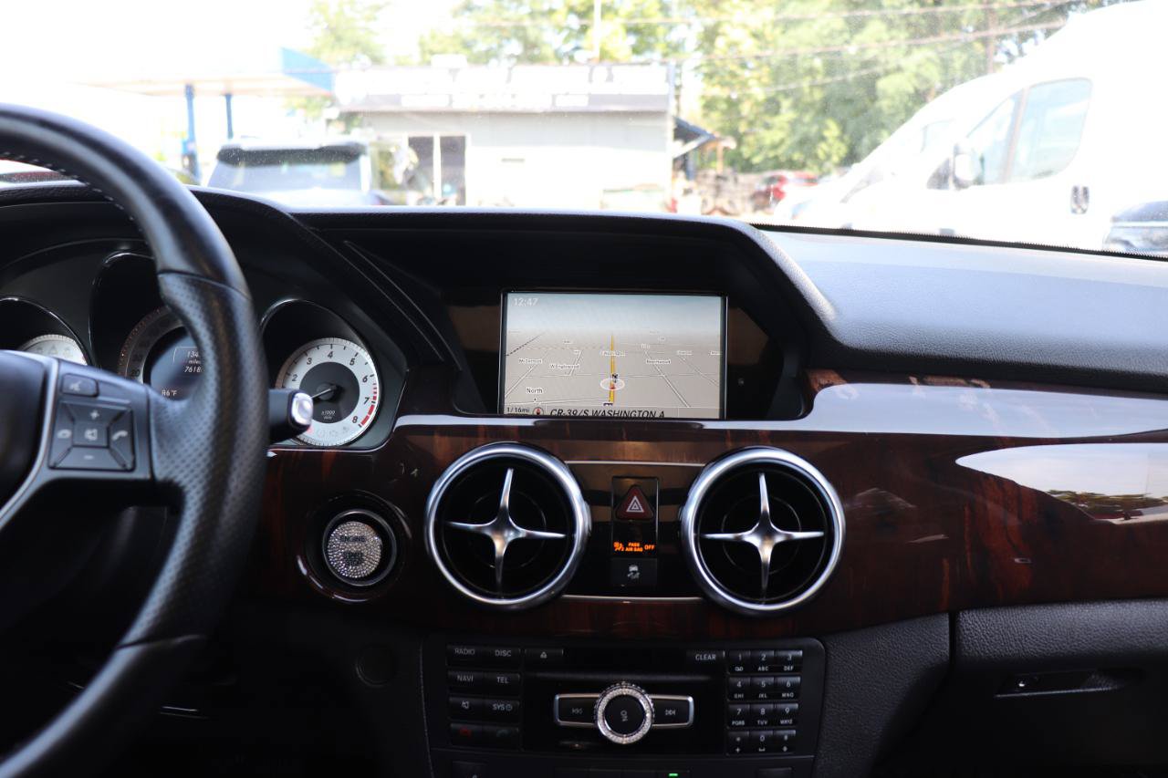 Used 2015 Mercedes-Benz GLK 350 4MATIC image 19