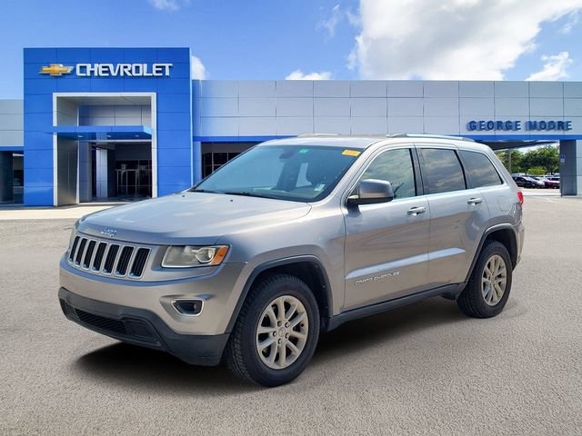 Used 2016 Jeep Grand Cherokee Laredo w/ Quick Order Package 23E RWD image 2