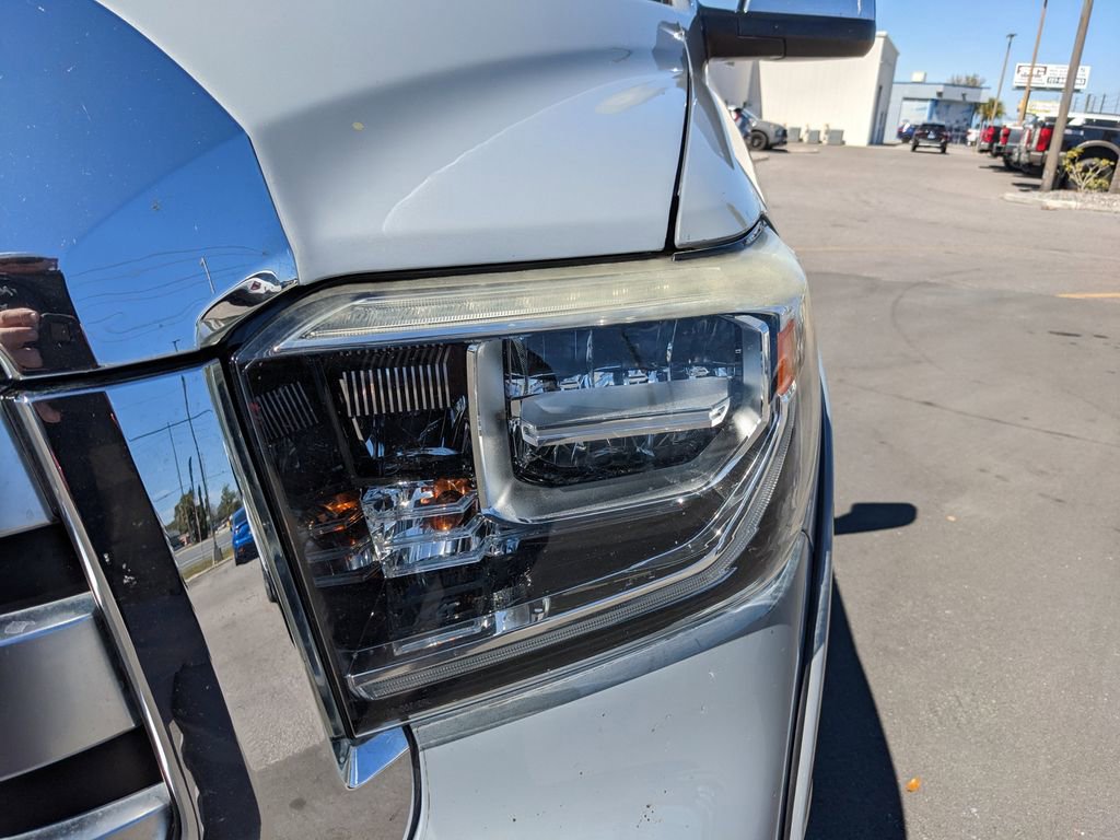 Used 2018 Toyota Tundra Limited image 12