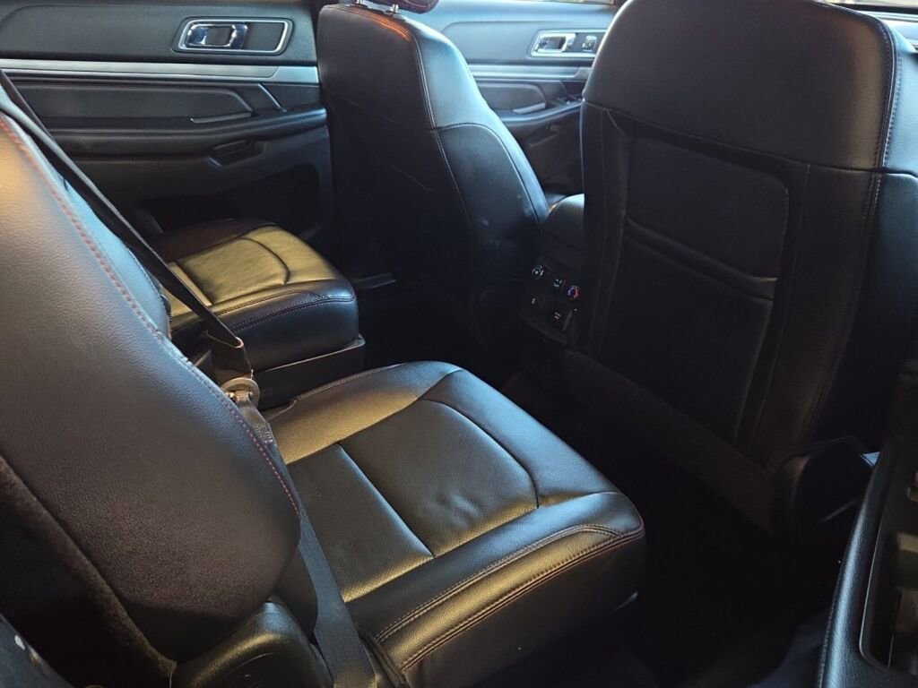 Used 2016 Ford Explorer Sport image 12