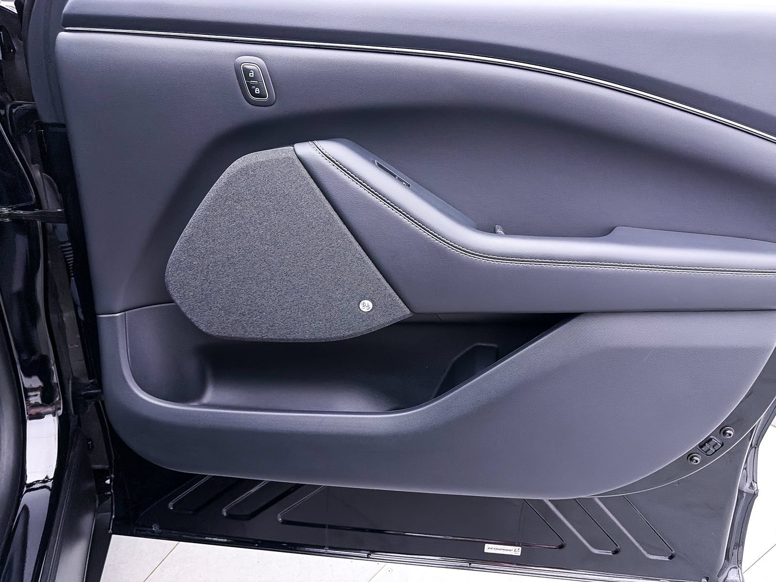 Used 2023 Ford Mustang Mach-E Premium RWD image 37