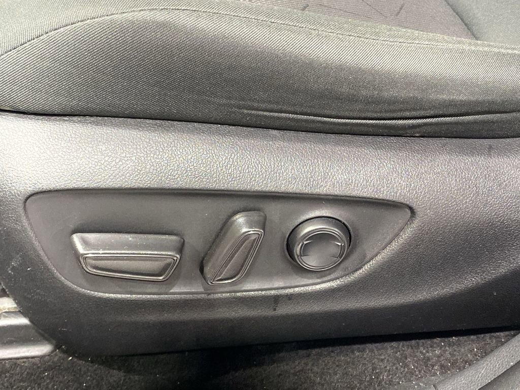 Used 2024 Toyota RAV4 XLE image 14