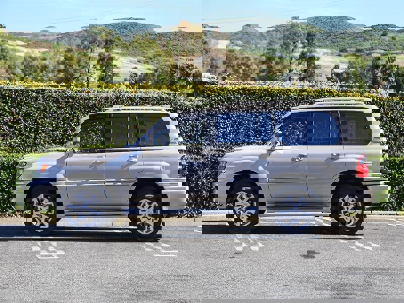 Used 2003 Lexus LX 470 4WD image 8