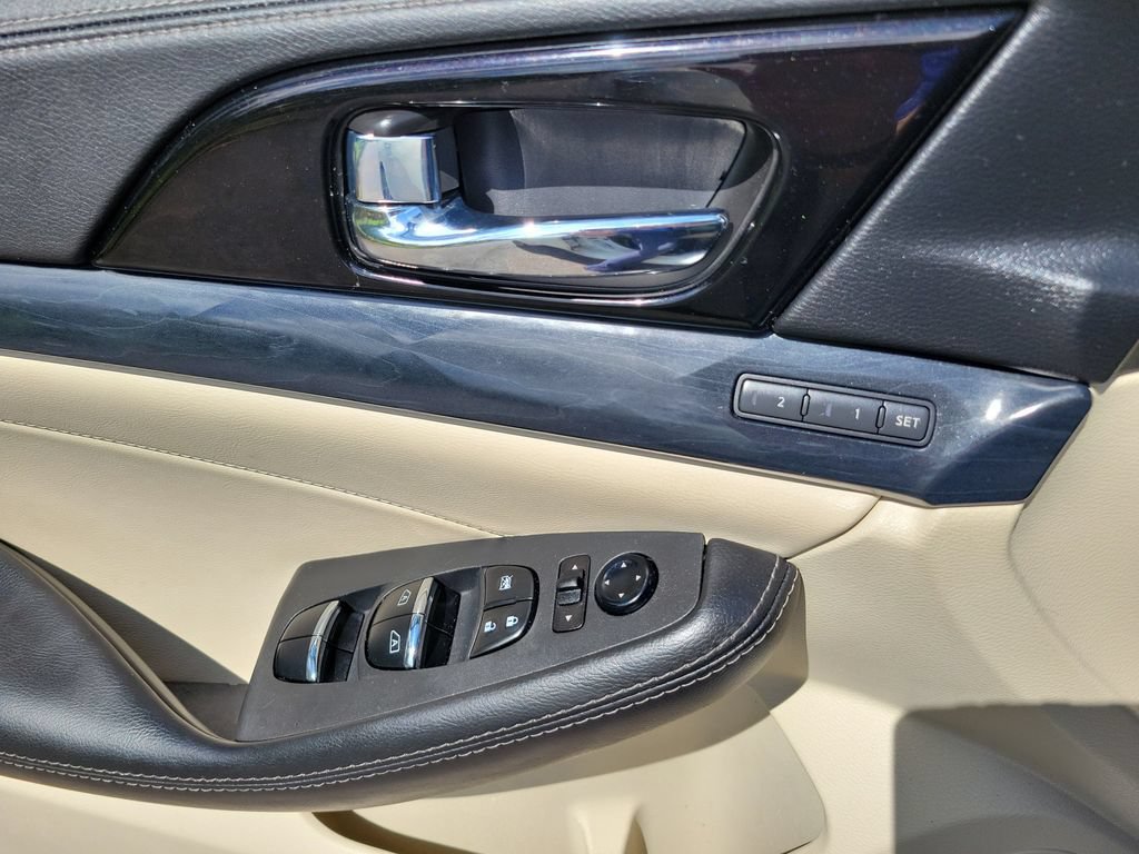 Used 2023 Nissan Maxima Platinum w/ Sport Mat Group FWD image 26