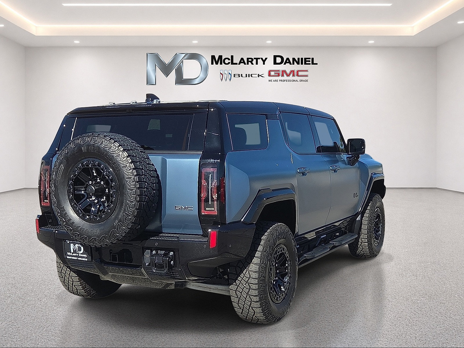 Used 2024 GMC Hummer EV 3X w/ Omega Edition AWD/4WD image 14