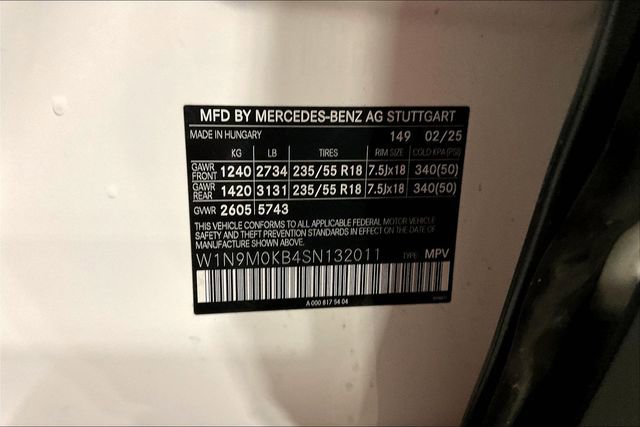 Used 2025 Mercedes-Benz EQB 300 4MATIC image 37