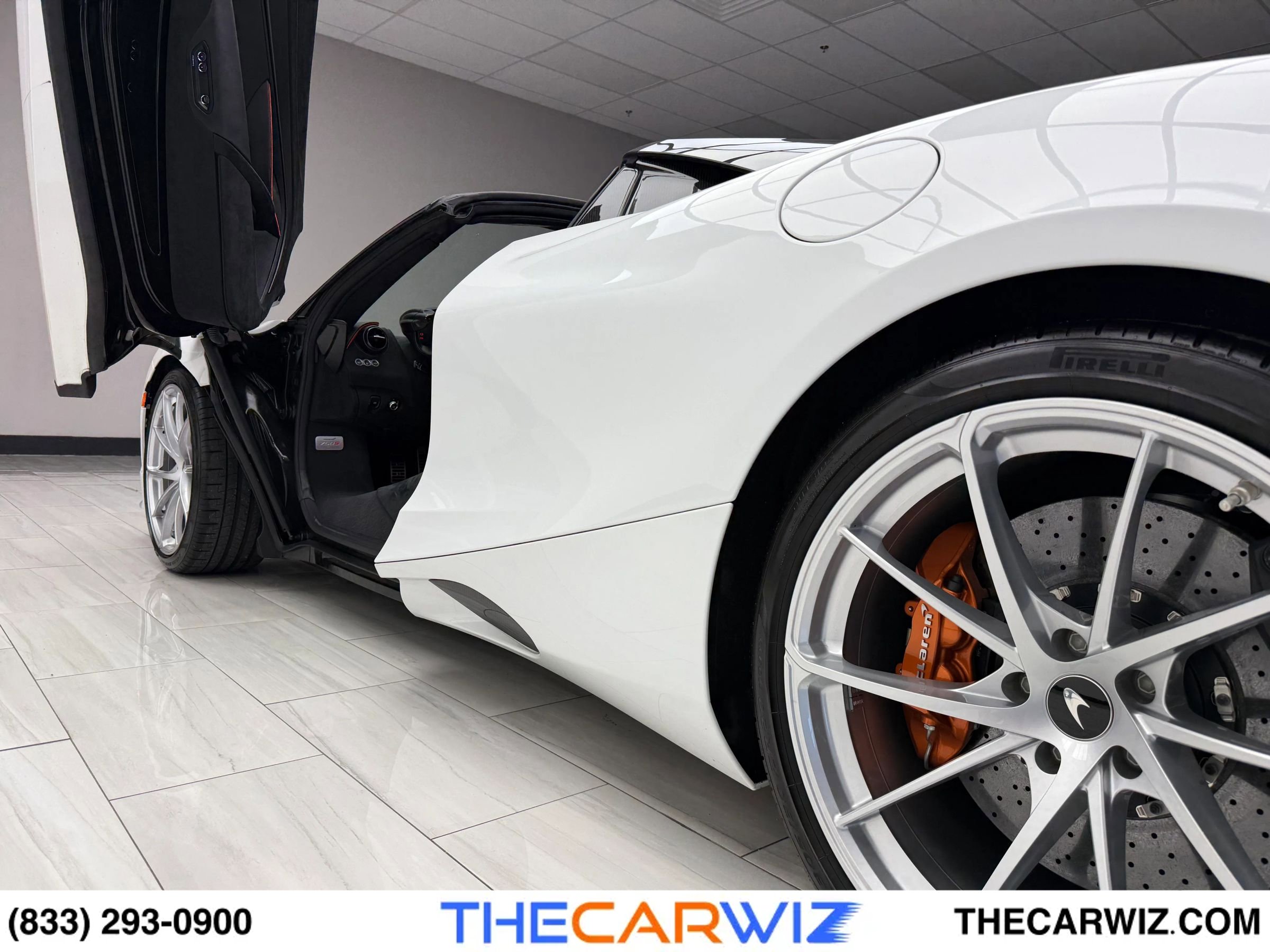 Used 2024 McLaren 750S Spider RWD image 63