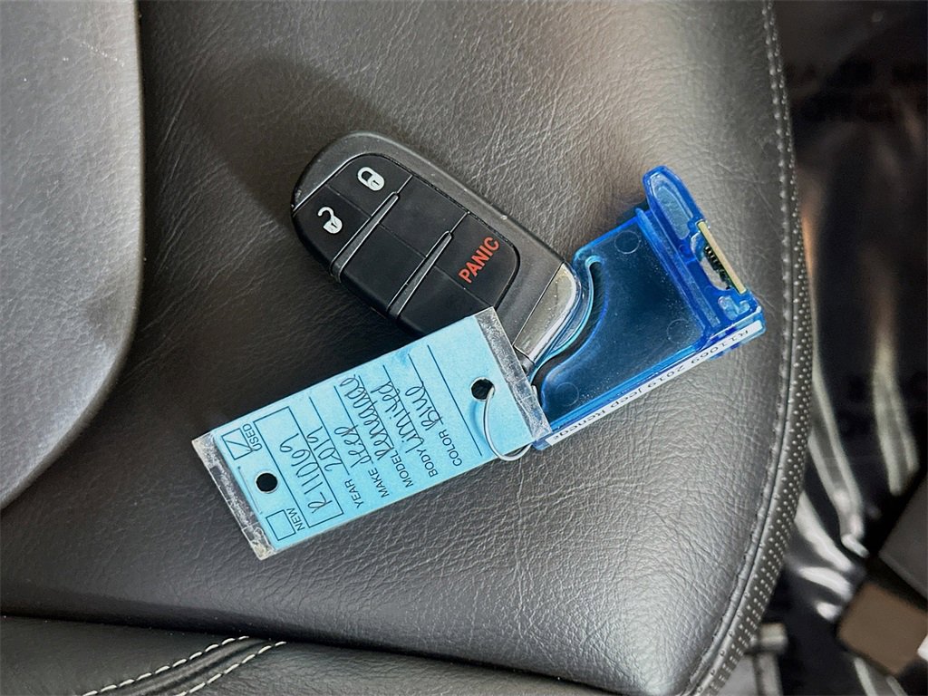 Used 2019 Jeep Renegade Limited w/ LED Lighting Group image 33