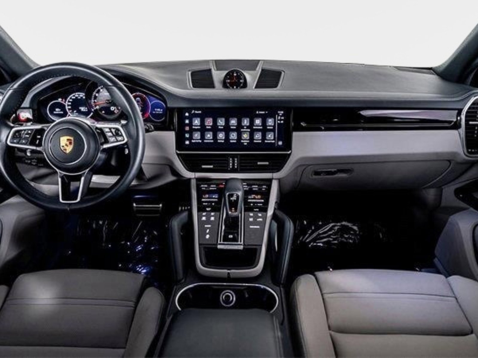 Used 2022 Porsche Cayenne S image 57