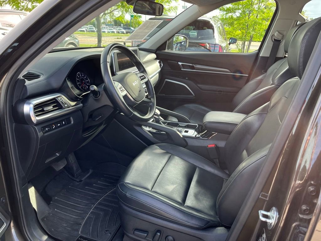 Used 2022 Kia Telluride S AWD/4WD image 12