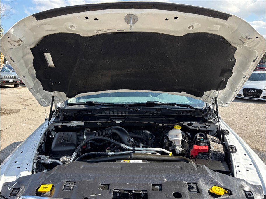 Used 2020 RAM 1500 Tradesman w/ Chrome Appearance Group image 36