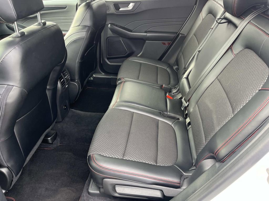 Used 2023 Ford Escape ST-Line Select w/ Tech Pack #2 image 14