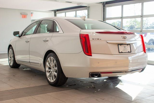 Used 2016 Cadillac XTS Luxury w/ Driver Awareness Package image 8