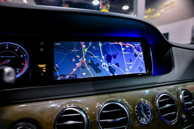 Used 2014 Mercedes-Benz S 63 AMG 4MATIC Sedan image 23