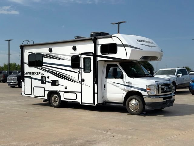Used 2023 Ford E-350 and Econoline 350 Super Duty w/ Motorhome Prep Package