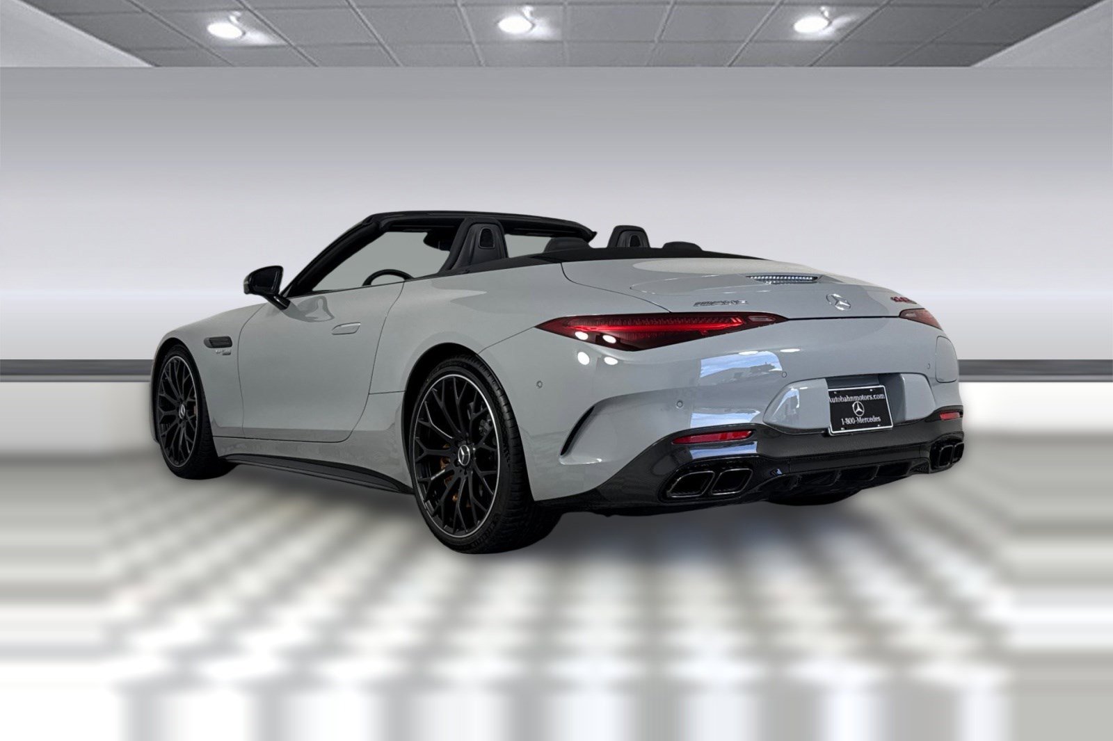 New 2025 Mercedes-Benz SL 63 AMG S e Performance 4MATIC image 3