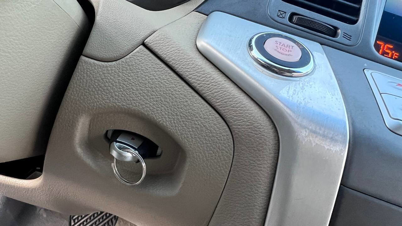 Used 2014 Nissan Murano S image 27