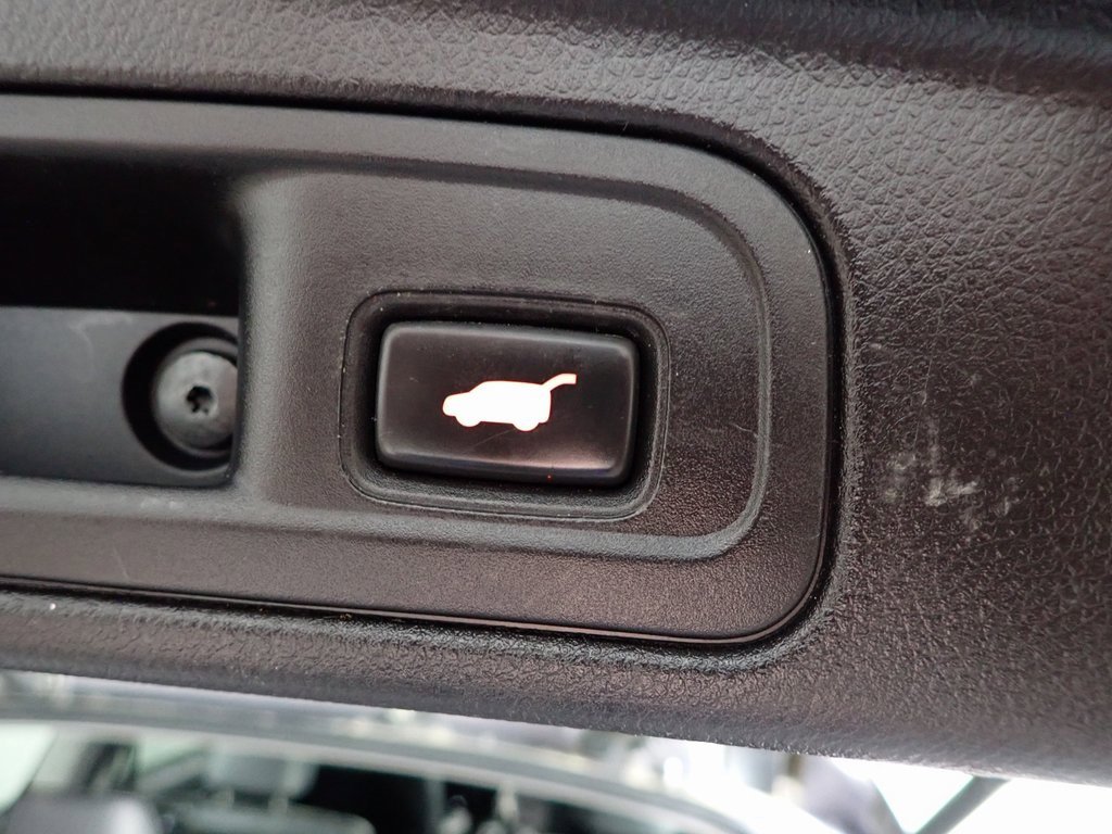 Used 2016 Honda Pilot Elite image 20