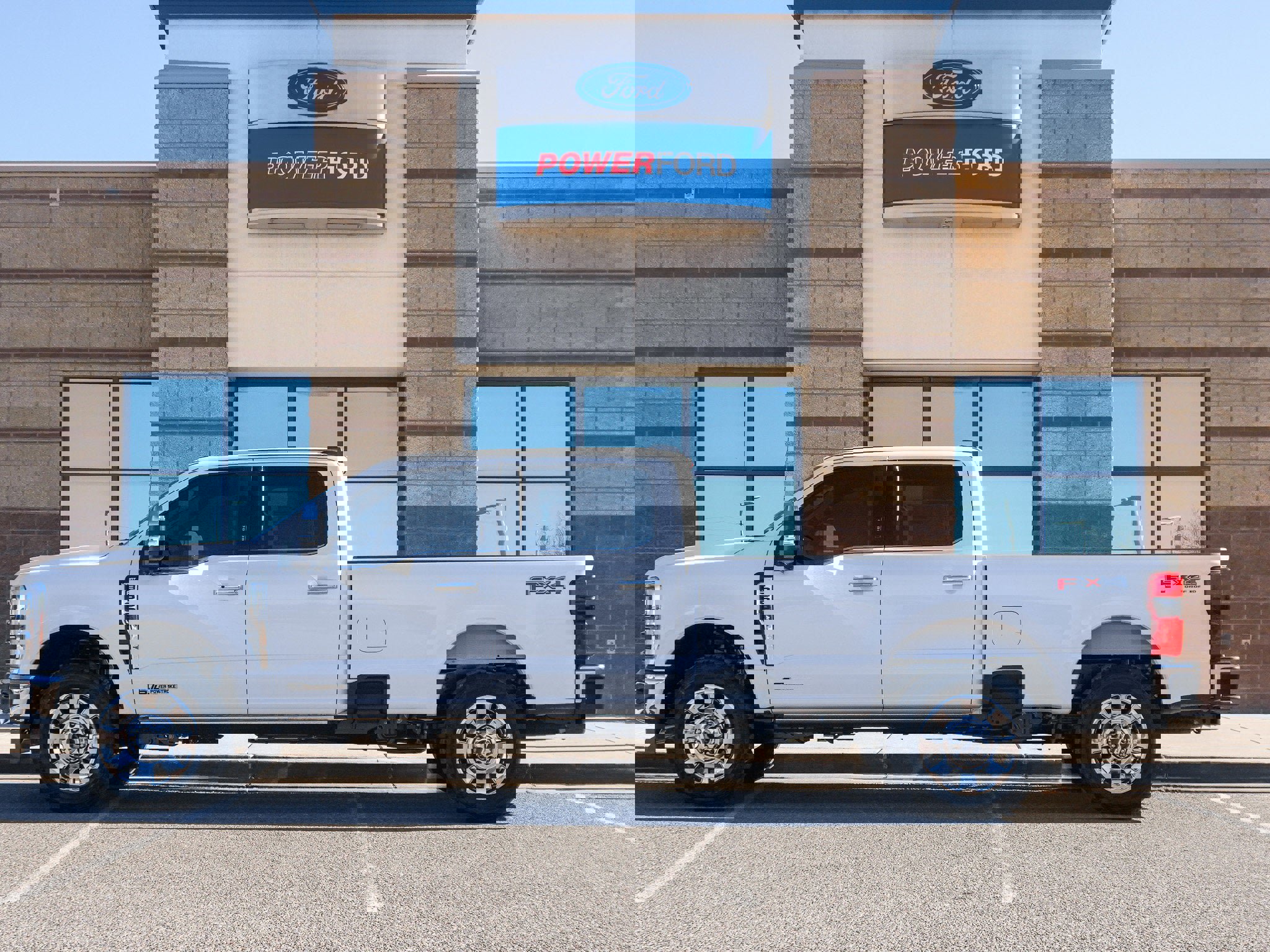New 2026 Ford F350 Lariat w/ Lariat Ultimate Package image 8
