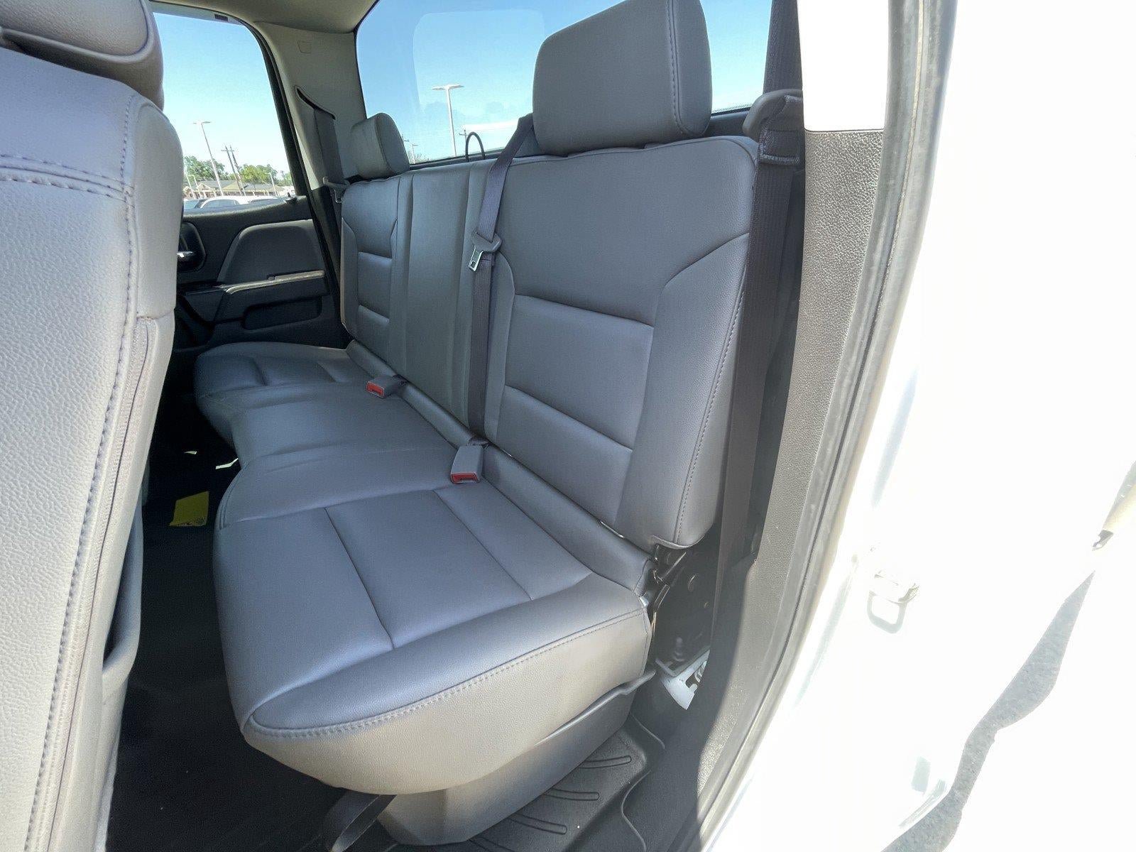 Used 2017 Chevrolet Silverado 2500 W/T w/ WT Convenience Package AWD/4WD image 34