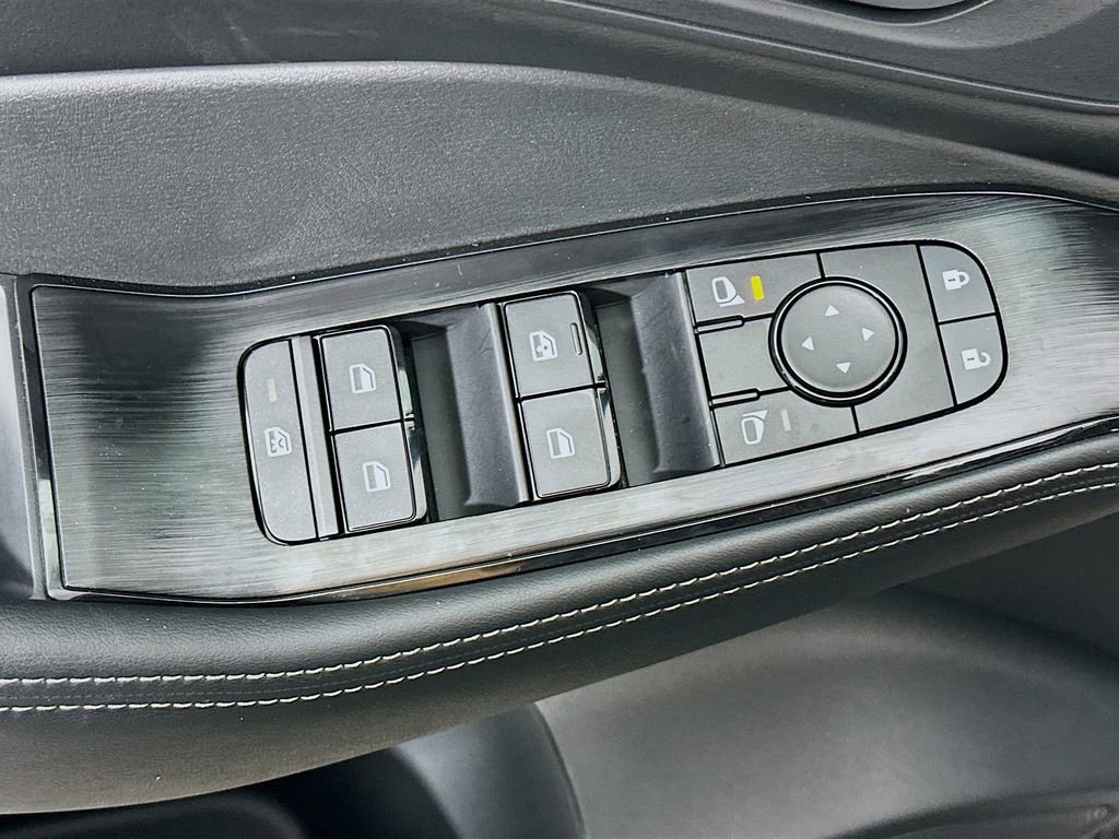 New 2026 Nissan Rogue SV image 23