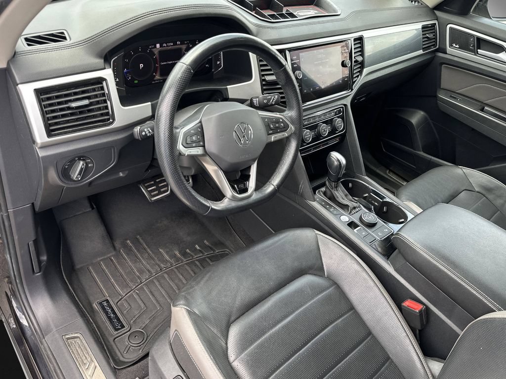 Used 2022 Volkswagen Atlas SEL Premium AWD/4WD image 10