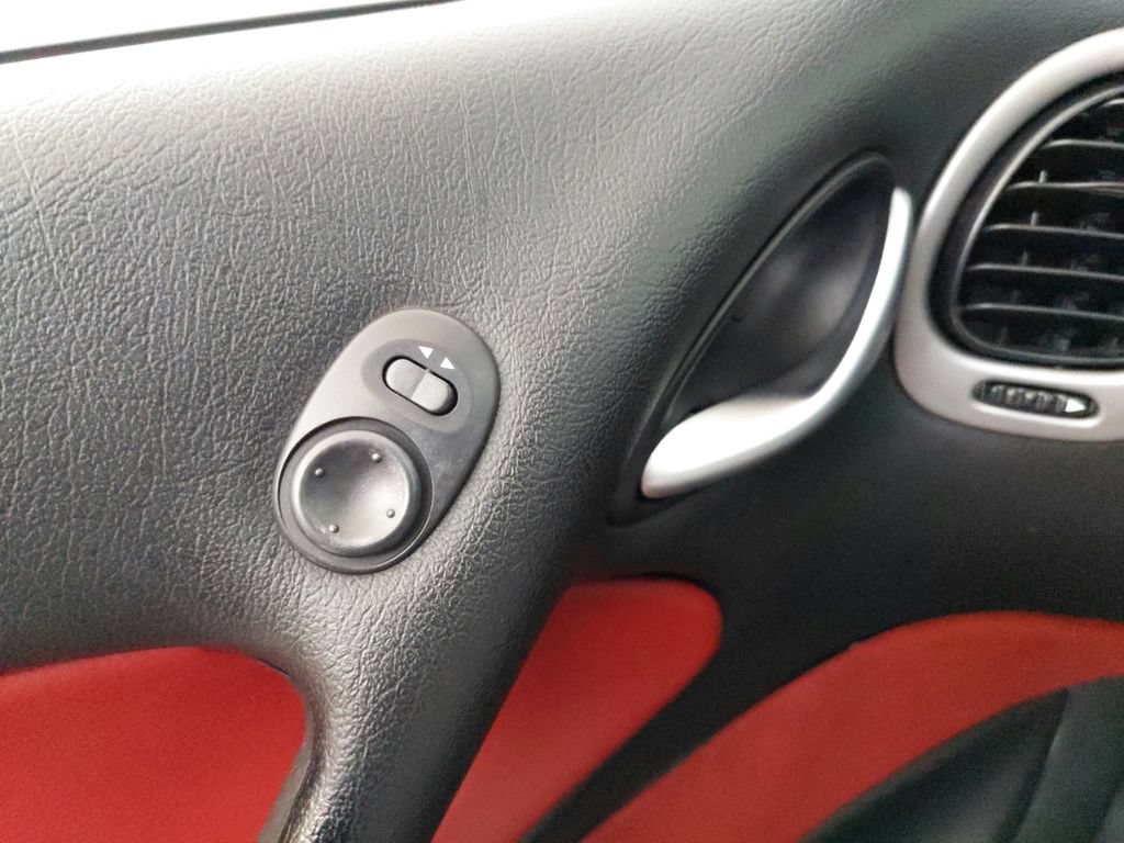 Used 2004 Pontiac GTO RWD image 19