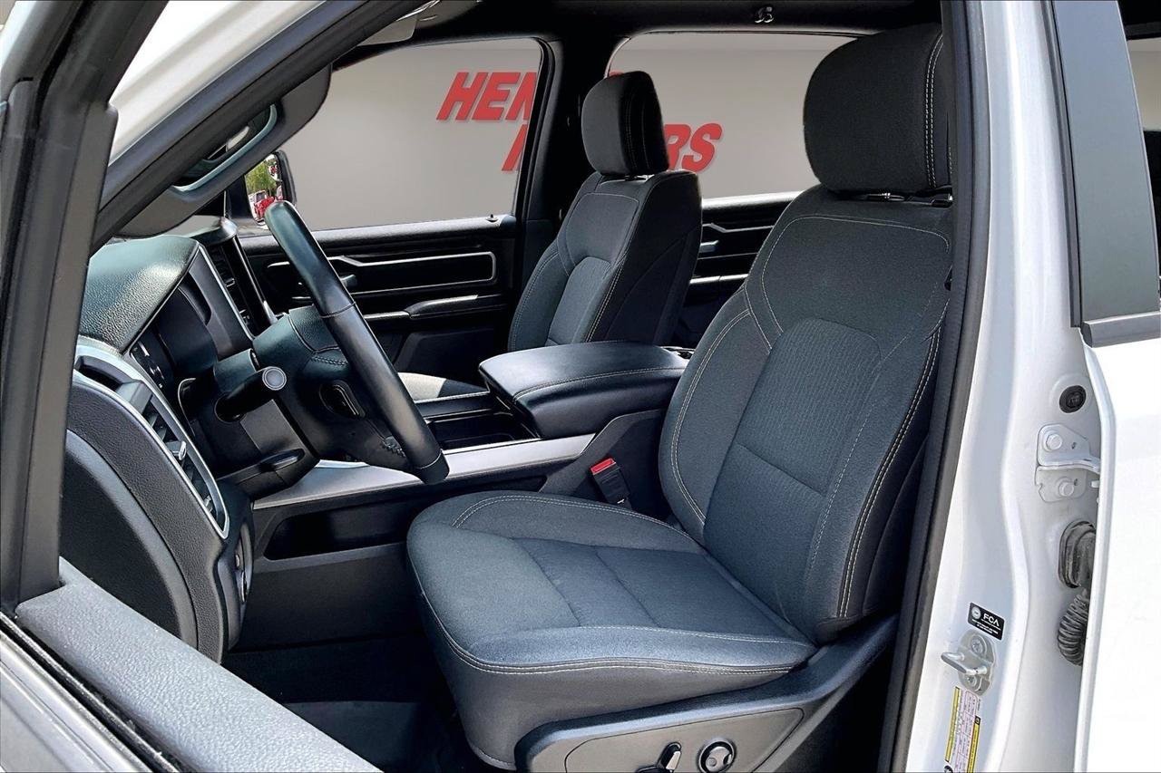 Used 2023 RAM 1500 Big Horn AWD/4WD image 23