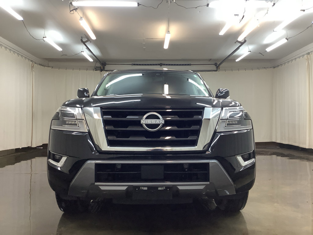 Used 2024 Nissan Armada SV image 11