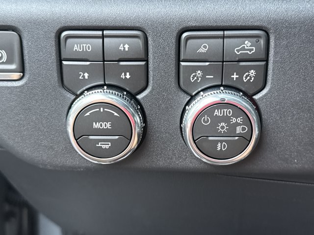 New 2026 GMC Sierra 1500 SLT AWD/4WD image 25