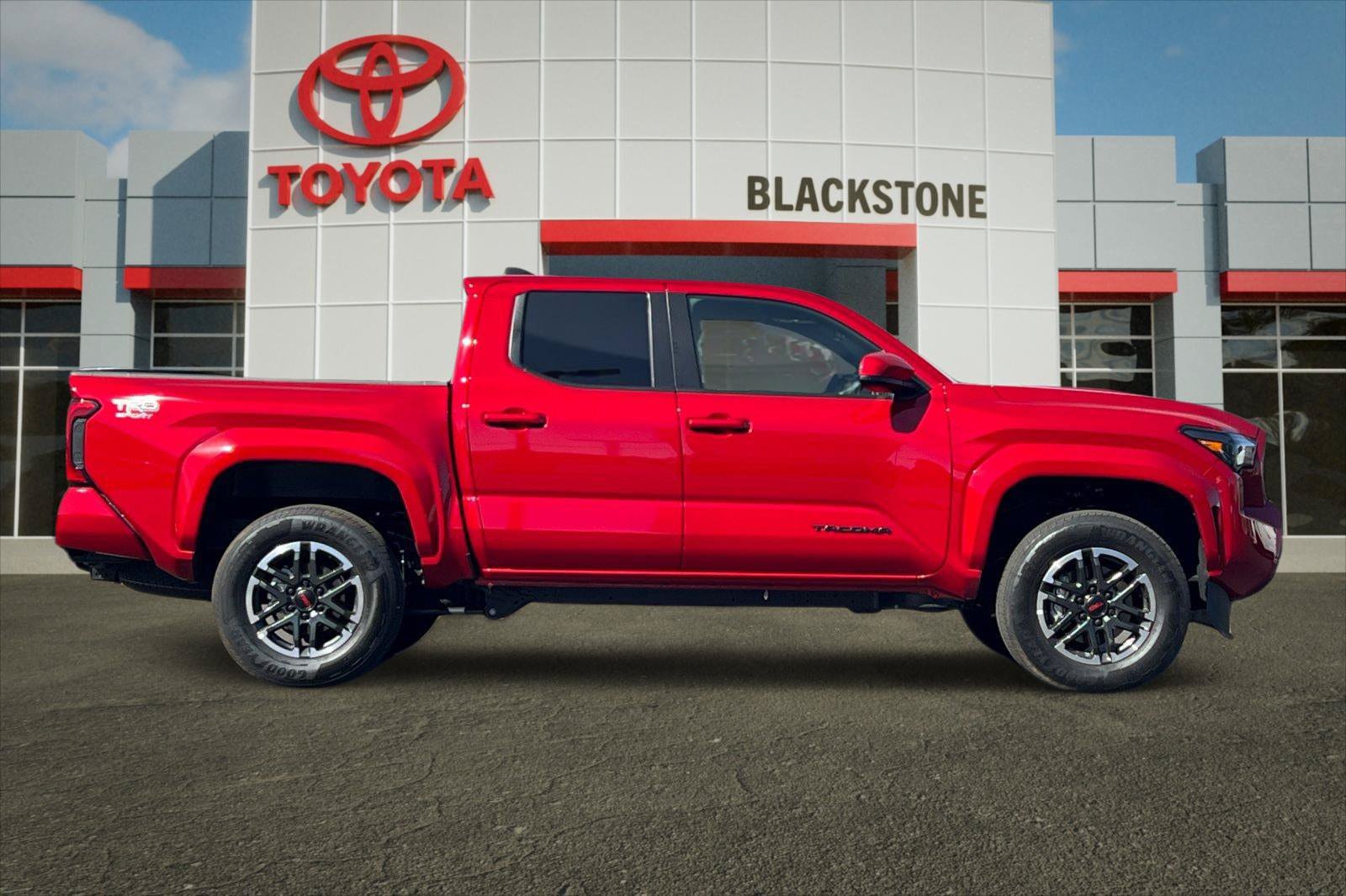 Certified 2026 Toyota Tacoma TRD Sport AWD/4WD image 2