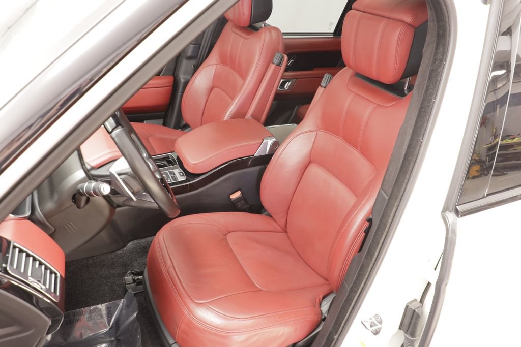 Used 2021 Land Rover Range Rover Long Wheelbase Autobiography image 16